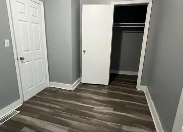 Property at 1401 Linden St, Indianapolis, IN, 46203, 2 beds, 1 bath, [object Object]