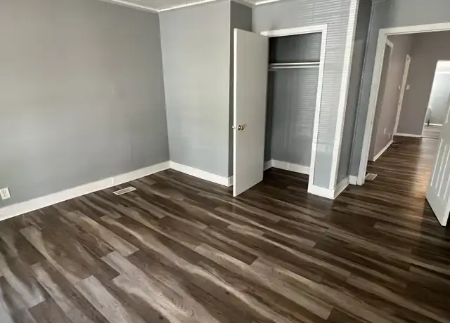 Property at 1401 Linden St, Indianapolis, IN, 46203, 2 beds, 1 bath, [object Object]