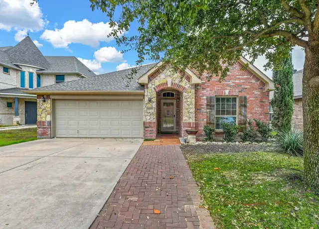 Property at 5533 Grenada Dr, Fort Worth, TX, 76119, 4 beds, 2 baths, [object Object]