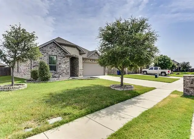 Property at 249 Valley View Dr, Waxahachie, TX, 75167, 3 beds, 2 baths, [object Object]