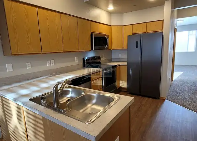 Property at 3201 S 45th St Unit WREI 1 (3209), Tacoma, WA, 98409, 2 beds, 1.5 baths, [object Object]
