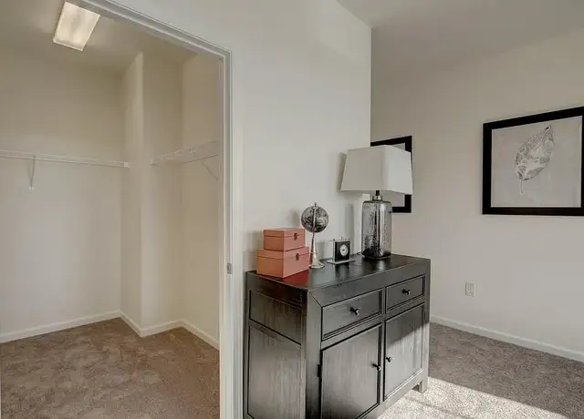 Photo of 485 Royer Dr, Lancaster, PA 17601