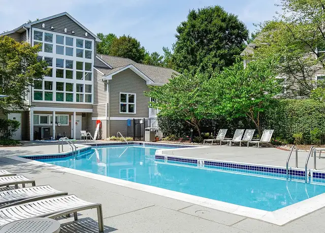 Photo of 5812 Chase Commons Ct, Burke, VA 22015