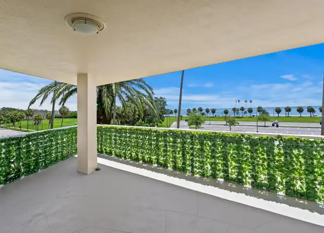 Property at 1200 N Shore Dr NE #312, Saint Petersburg, FL, 33701, 3 beds, 2 baths, [object Object]