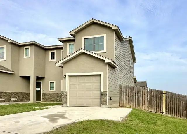 Property at 8713 Pensive Dr, Converse, TX, 78109, 3 beds, 2.5 baths, [object Object]
