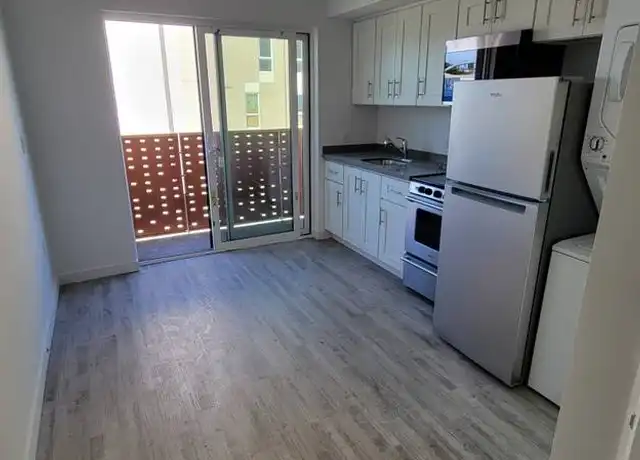 Property at 3326 W 52nd St Unit 106, Los Angeles, CA, 90043, 0 beds, 1 bath, [object Object]