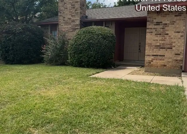 Property at 3905 Seven Gables St, Fort Worth, TX, 76133, 3 beds, 2 baths, [object Object]