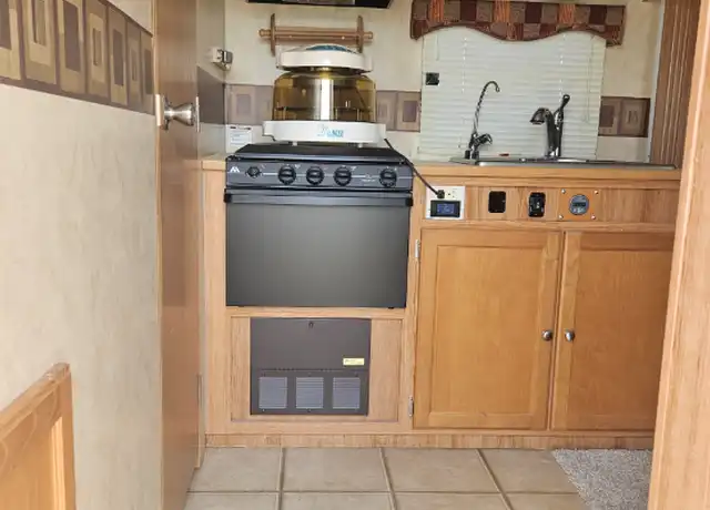 Property at 5130 S Placentia Pkwy Unit 3, Las Vegas, NV, 89118, 1 bed, 1 bath, [object Object]