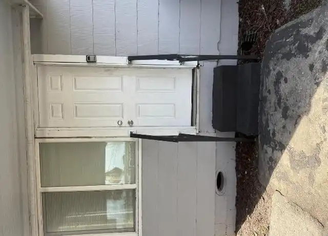 Property at 2412 51st Ave N, St Petersburg, FL, 33714, 1 bed, 1 bath, [object Object]