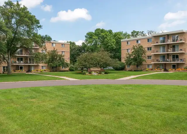 Property at Cherry Court Apartments - 2095 Dotte Dr, Saint Paul, MN, 55110, 0 beds, 1 bath, [object Object]