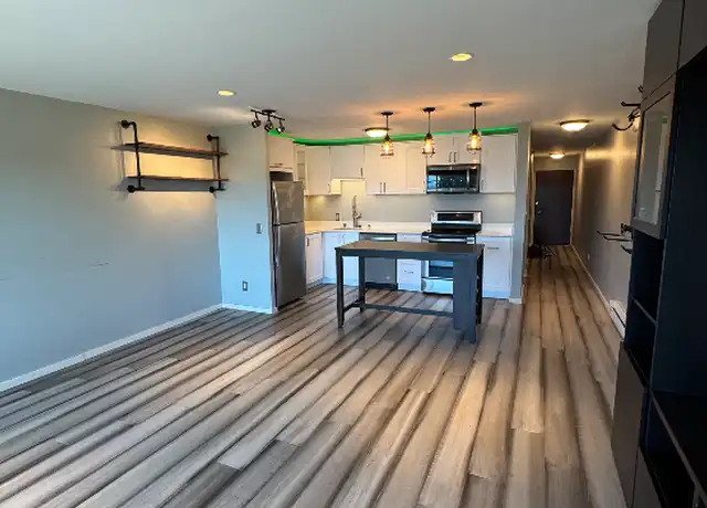 Property at 303 N 44th St #104, Seattle, WA, 98103, 1 bed, 1 bath, [object Object]