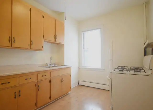 Property at 2121 Hennepin Ave S Unit 101A, Minneapolis, MN, 55405, 1 bed, 1 bath, [object Object]