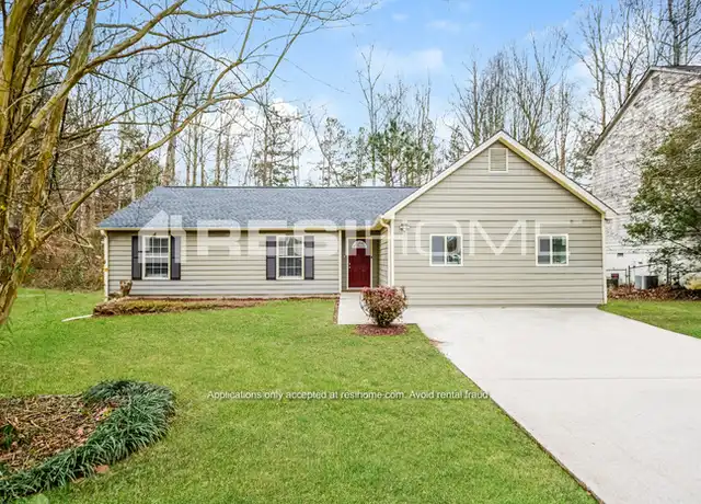 Property at 3185 Medina Dr, Jonesboro, GA, 30236, 4 beds, 2 baths, [object Object]