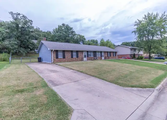 Property at 1715 Stanford Dr, Columbia, MO, 65203, 3 beds, 1.5 baths, [object Object]