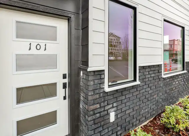 Property at 351 Martin St Unit 101, Blaine, WA, 98230, 3 beds, 2.5 baths, [object Object]