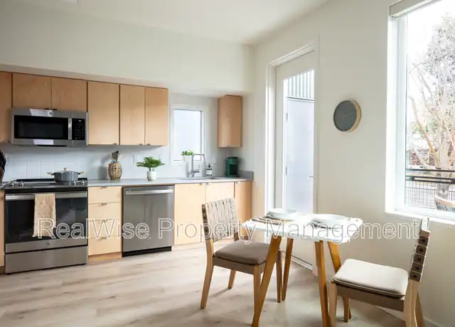 Property at 174 Garfield St Unit 101, Ashland, OR, 97520, 1 bed, 1 bath, [object Object]