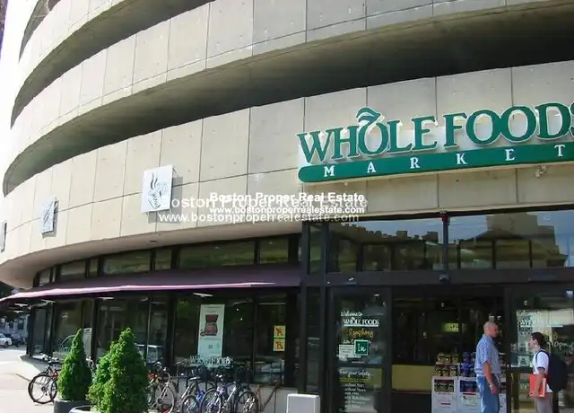 Property at 24 Westland Ave Unit 1, Boston, MA, 02115, 4 beds, 1 bath, [object Object]
