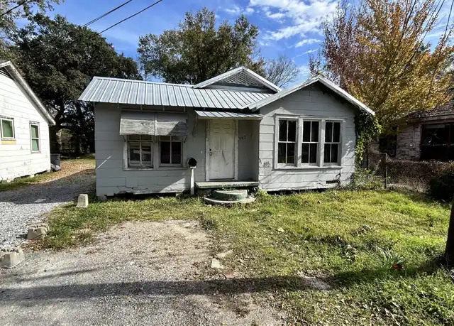 Property at 3628 Wenonah St, Baton Rouge, LA, 70805, 2 beds, 1 bath, [object Object]