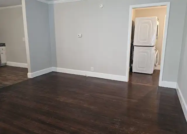 Property at 102 Dundee Ln, Columbia, SC, 29203, 3 beds, 1 bath, [object Object]