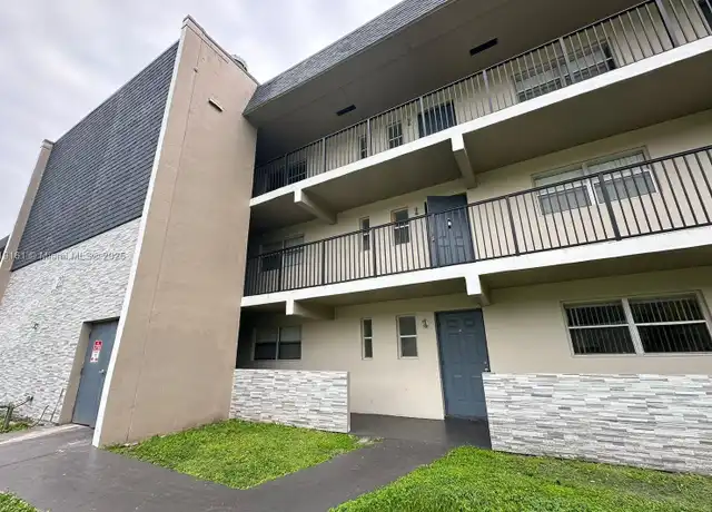 Property at 8000 Fairview Dr #107, Tamarac, FL, 33321, 1 bed, 1.5 baths, [object Object]