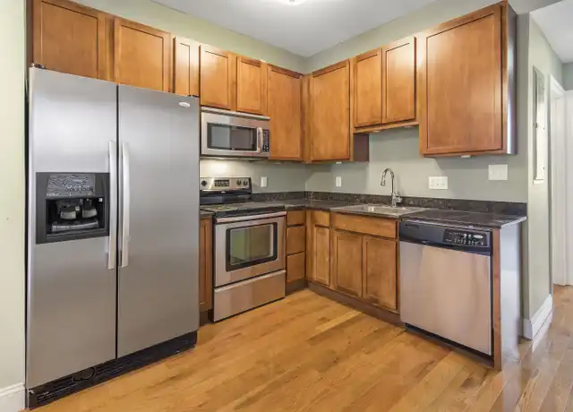 Property at 4370 Manchester Ave, Saint Louis, MO, 63110, 2 beds, 1 bath, [object Object]
