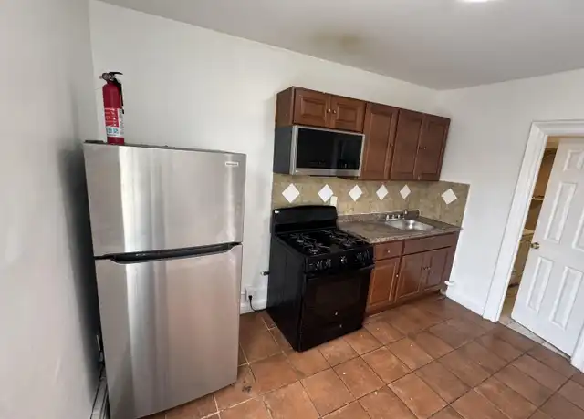 Property at 426A 63rd St #2, West New York, NJ, 07093, 3 beds, 1 bath, [object Object]