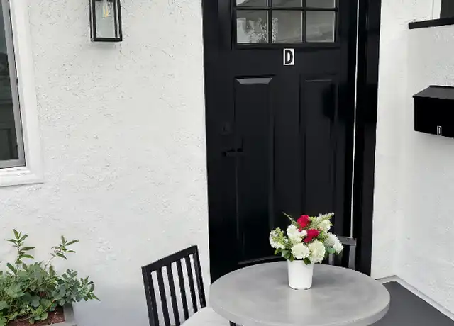 Property at 17372 Dairyview Cir Unit D, Huntington Beach, CA, 92647, 1 bed, 1 bath, [object Object]