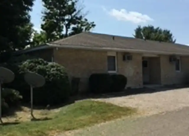 Property at 25 Arlington Ave Unit 5, Thornville, OH, 43076, 2 beds, 1 bath, [object Object]
