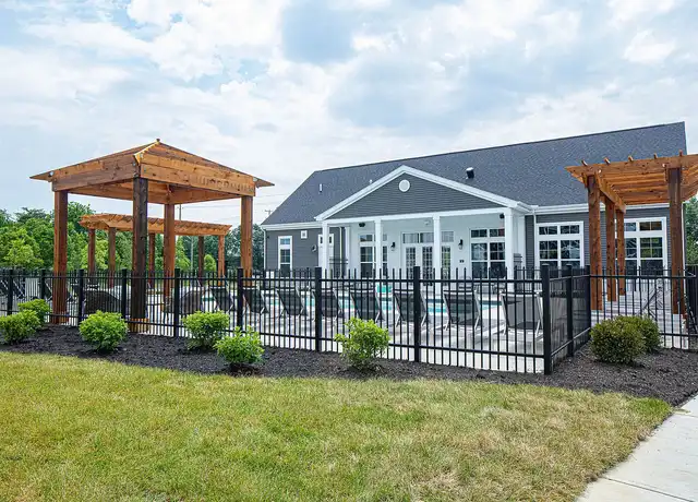 Property at Killarney Woods - 8352 E Broad St, Blacklick, OH, 43004, 1-2 bed, 1-2 bath, [object Object]