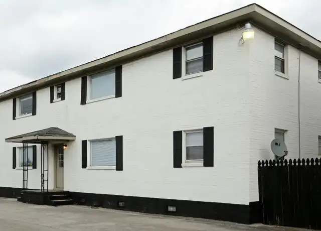 Property at Channing Apartments West - 2321 Bob Wallace Ave SW, Huntsville, AL, 35805, 2 beds, 1 bath, [object Object]