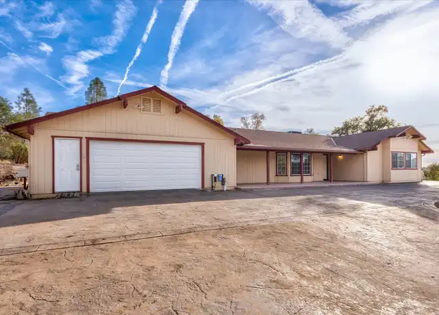 Property at 43106 Revis Cir E, Coarsegold, CA, 93614, 4 beds, 3 baths, [object Object]