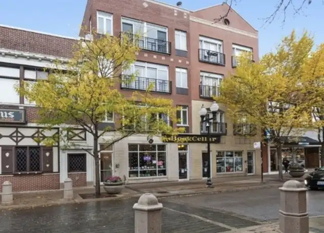 Property at 4736 N Lincoln Ave #2, Chicago, IL, 60625, 3 beds, 2 baths, [object Object]