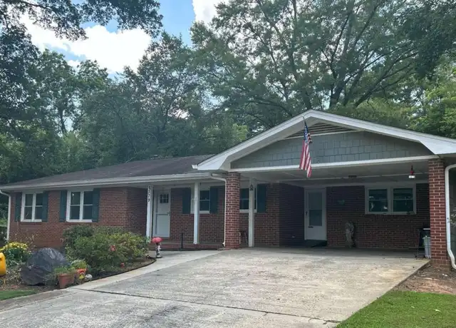 Property at 2379 Holly Springs Rd NE, Marietta, GA, 30062, 3 beds, 2 baths, [object Object]