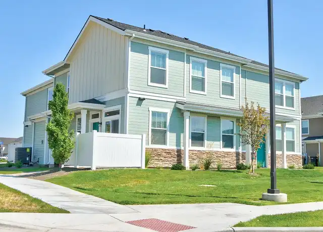 Property at Sunnyvale Village - 15690 N Knightgate Ln, Nampa, ID, 83651, 2 beds, 2 baths, [object Object]