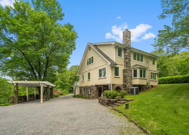 Property at 94 Colabaugh Pond Rd, Croton on Hudson, NY, 10520, 4 beds, 3 baths, [object Object]