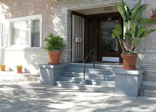 Property at 303 W 4th St Unit C, Long Beach, CA, 90802, 1 bed, 1 bath, [object Object]