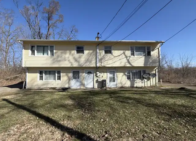Property at 6622 W Michigan Ave Apt 4, Jackson, MI, 49201, 2 beds, 1 bath, [object Object]