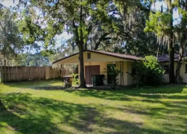 Property at 1410 NE 15th Pl, Ocala, FL, 34470, 2 beds, 1 bath, [object Object]
