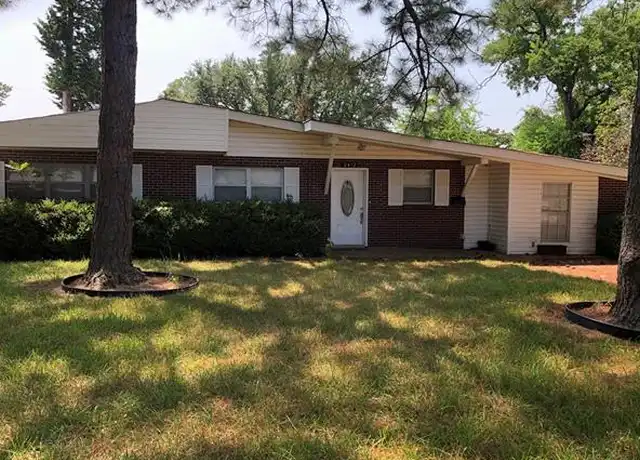 Property at 2412 Ashland Ave, Bossier City, LA, 71111, 3 beds, 1 bath, [object Object]