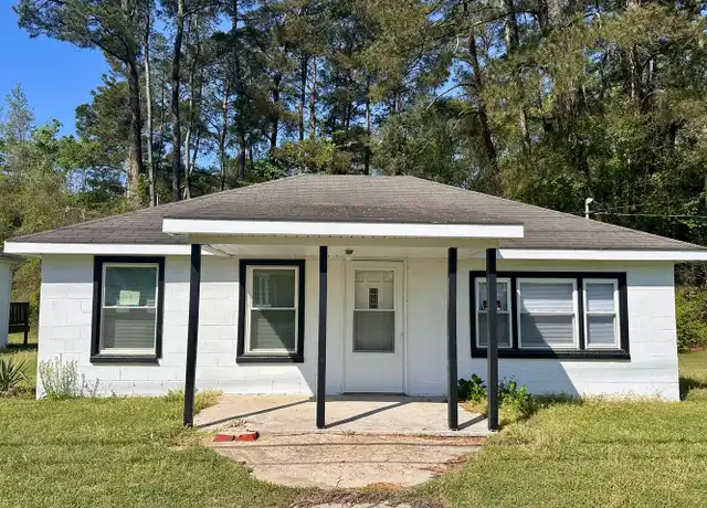 Property at 106 Neville St, Tarboro, NC, 27886, 3 beds, 1 bath, [object Object]