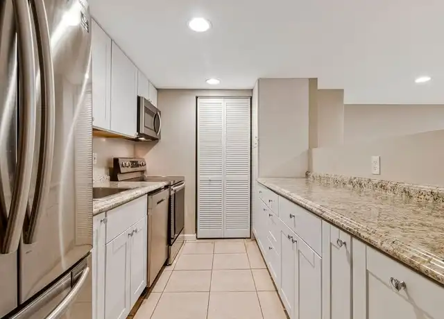 Property at 122 Thomas St NW Unit B, Washington, DC, 20001, 1 bed, 1 bath, [object Object]