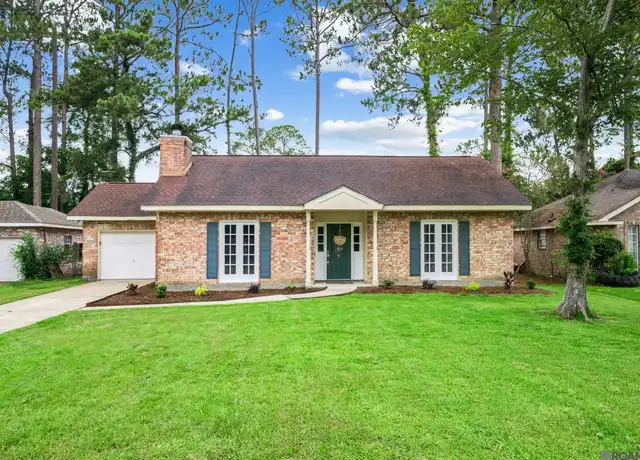 Property at 2158 Rue Pickney, Mandeville, LA, 70448, 3 beds, 2 baths, [object Object]