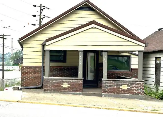 Property at 407 Main St, Follansbee, WV, 26037, 3 beds, 2 baths, [object Object]