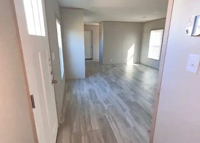 Property at 3601 Hill Ave Unit 3x2N, Toledo, OH, 43607, 3 beds, 2 baths, [object Object]
