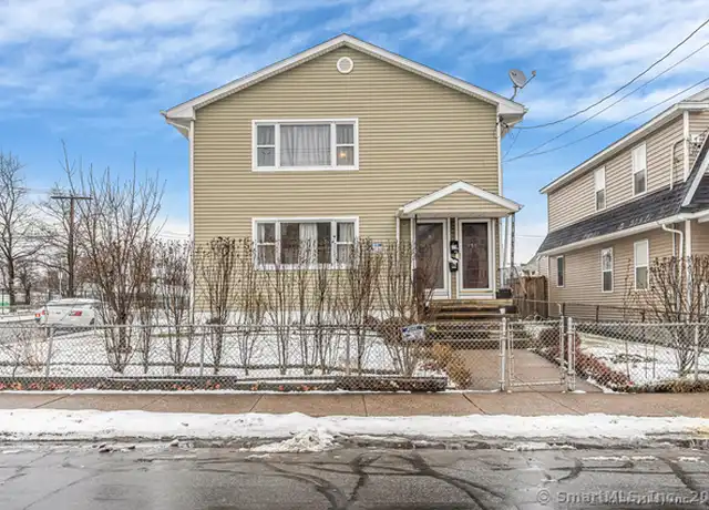 Property at 168 Hollister Ave, Bridgeport, CT, 06607, 3 beds, 1 bath, [object Object]