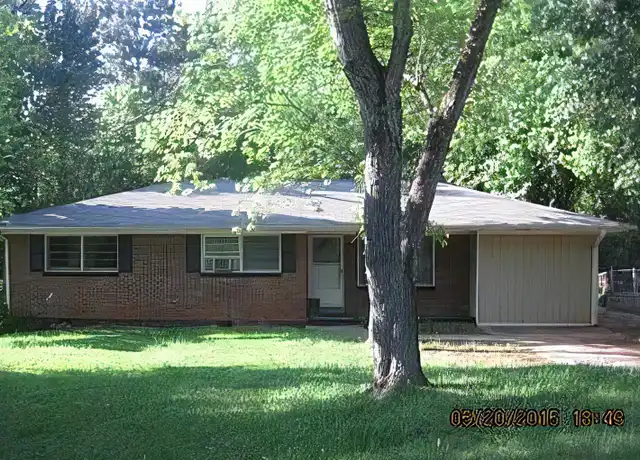 Property at 4016 Gladesworth Ln, Decatur, GA, 30035, 4 beds, 2 baths, [object Object]