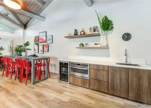 Property at 1151 Walnut Ave, Tustin, CA, 92780, 1 bed, 1 bath, [object Object]