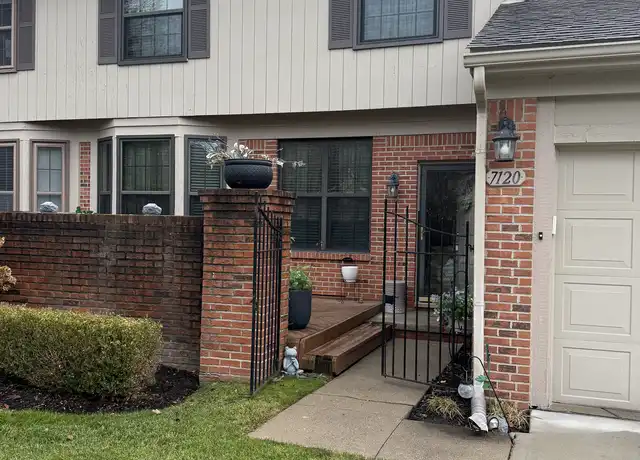 Property at 7120 Nottingham Ct, West Bloomfield Township, MI, 48322, 2 beds, 3 baths, [object Object]
