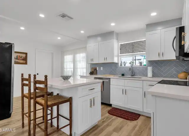 Property at 4712 N 27th Ave, Phoenix, AZ, 85017, 4 beds, 3 baths, [object Object]