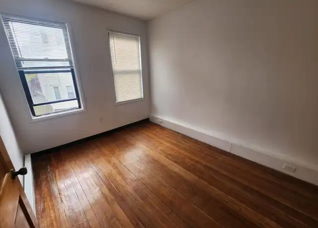 Property at 28-30 Michigan Ave Unit 30-2, Dorchester, MA, 02121, 3 beds, 1 bath, [object Object]